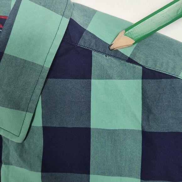 UNTUCKit Button-up Shirt Men's Size XL Blue/Green Plaid Long Sleeves Bonarda - Picture 9 of 10